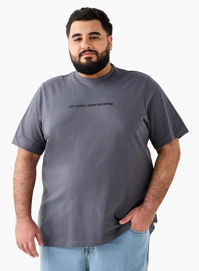 ماكسيم Men Regular Fit Crew Neck Short Sleeves Slogan Print T-shirt